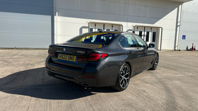 BMW 5 Series 530d xDrive MHT M Sport 4dr Auto Diesel Saloon